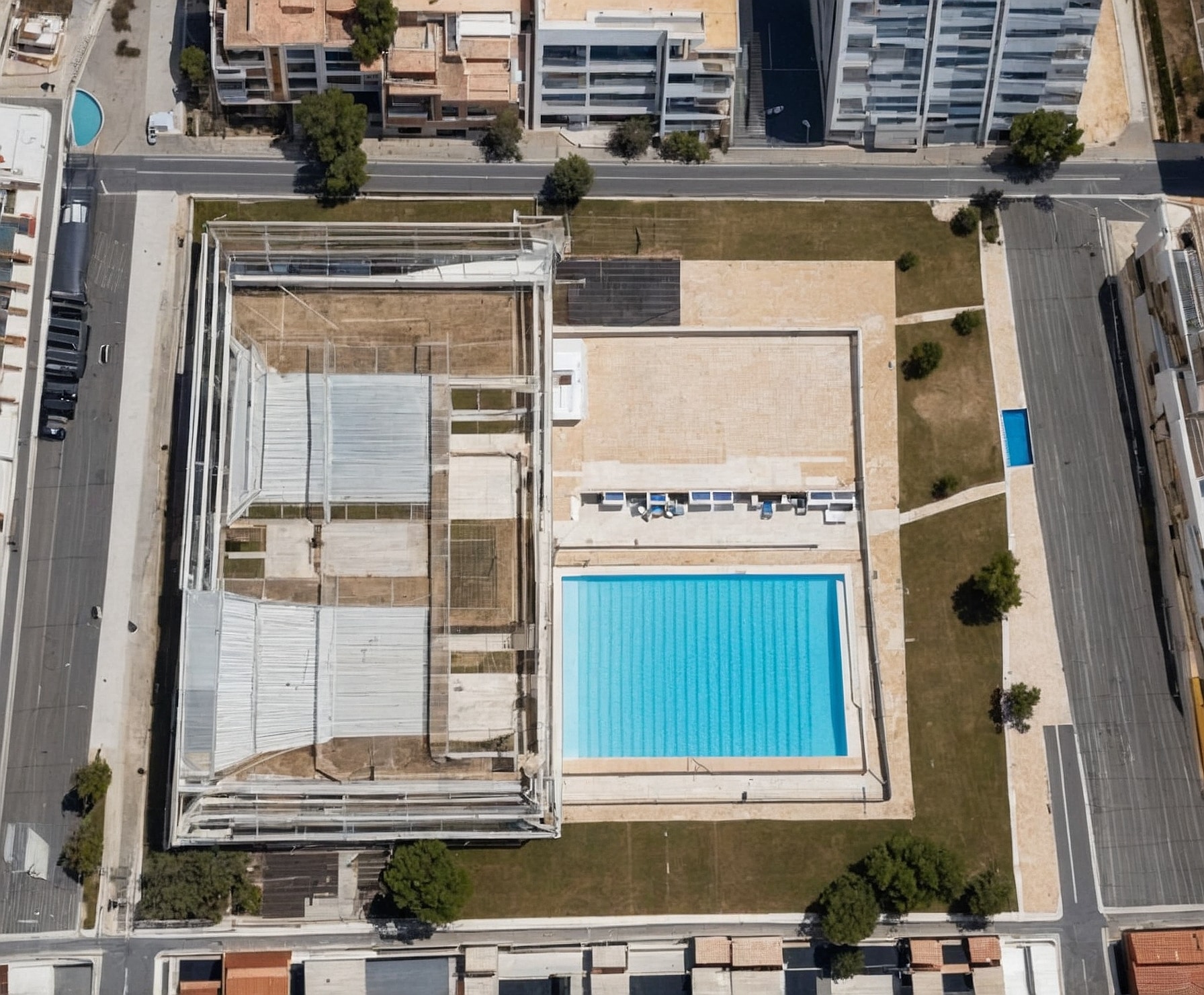 Renovación de piscina olímpica en Madrid